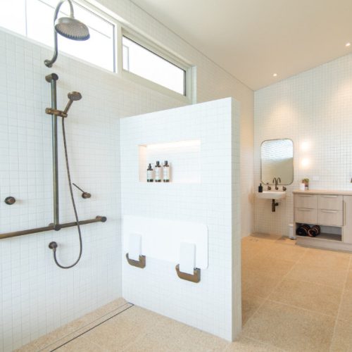 AVAIL BATHROOM3